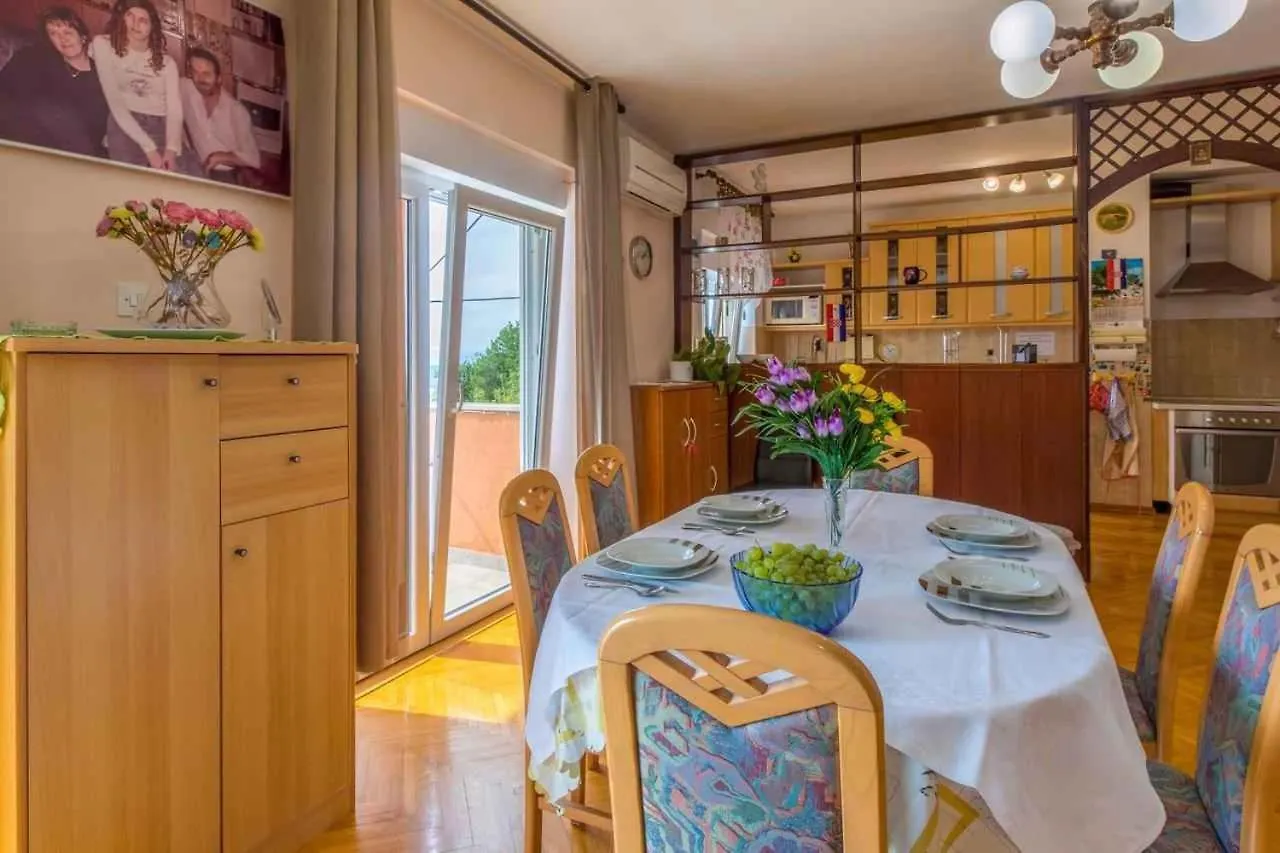 Apartment In Dramalj 39255 Hırvatistan