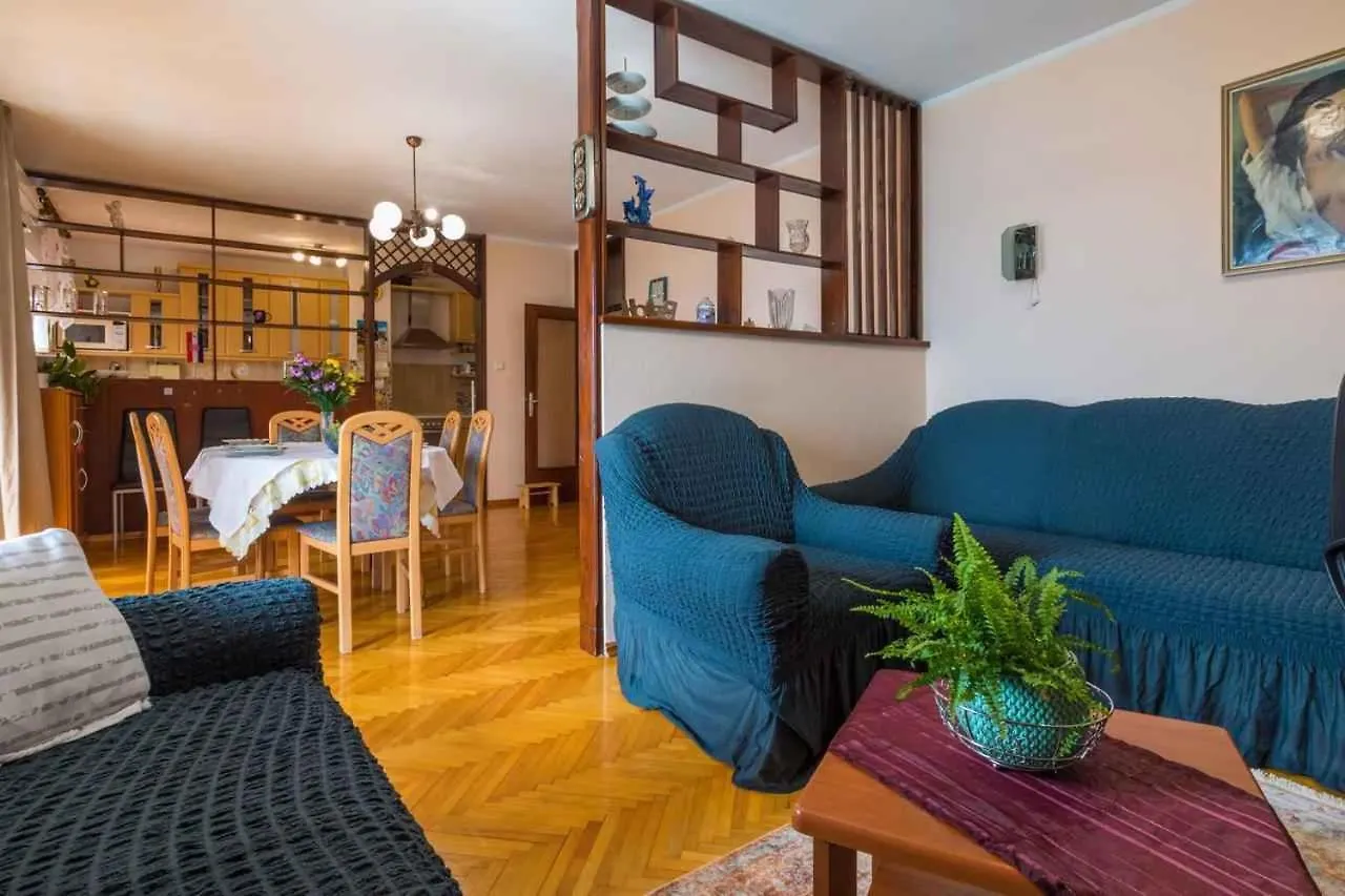 Apartment In Dramalj 39255 Kroatien